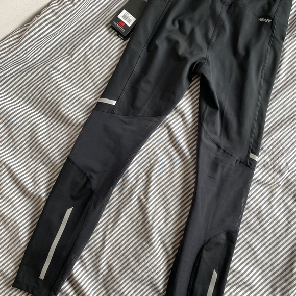 NWT* New Balance Mesh Leggings, Women's, Small - Picture 3 of 4